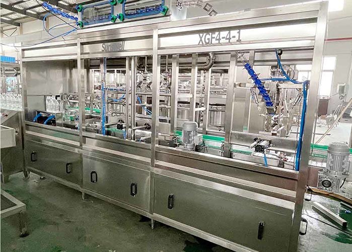 3L Mineral Bottled Water Filling Line Linear Type  Two Push Barrel Cylinders