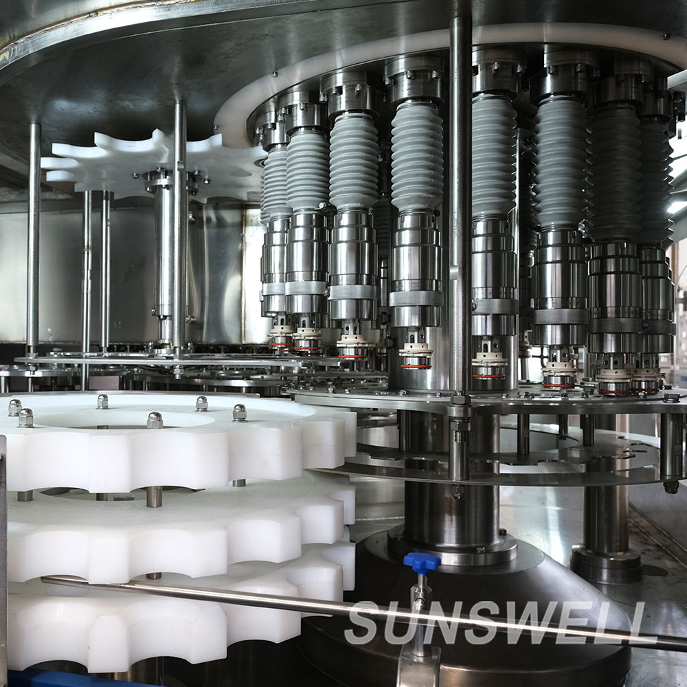 Hot Juice Filling And Packing Machine 5 In 1 Rotary Super Clean Fruit Chunk Peristaltic Pump Filler